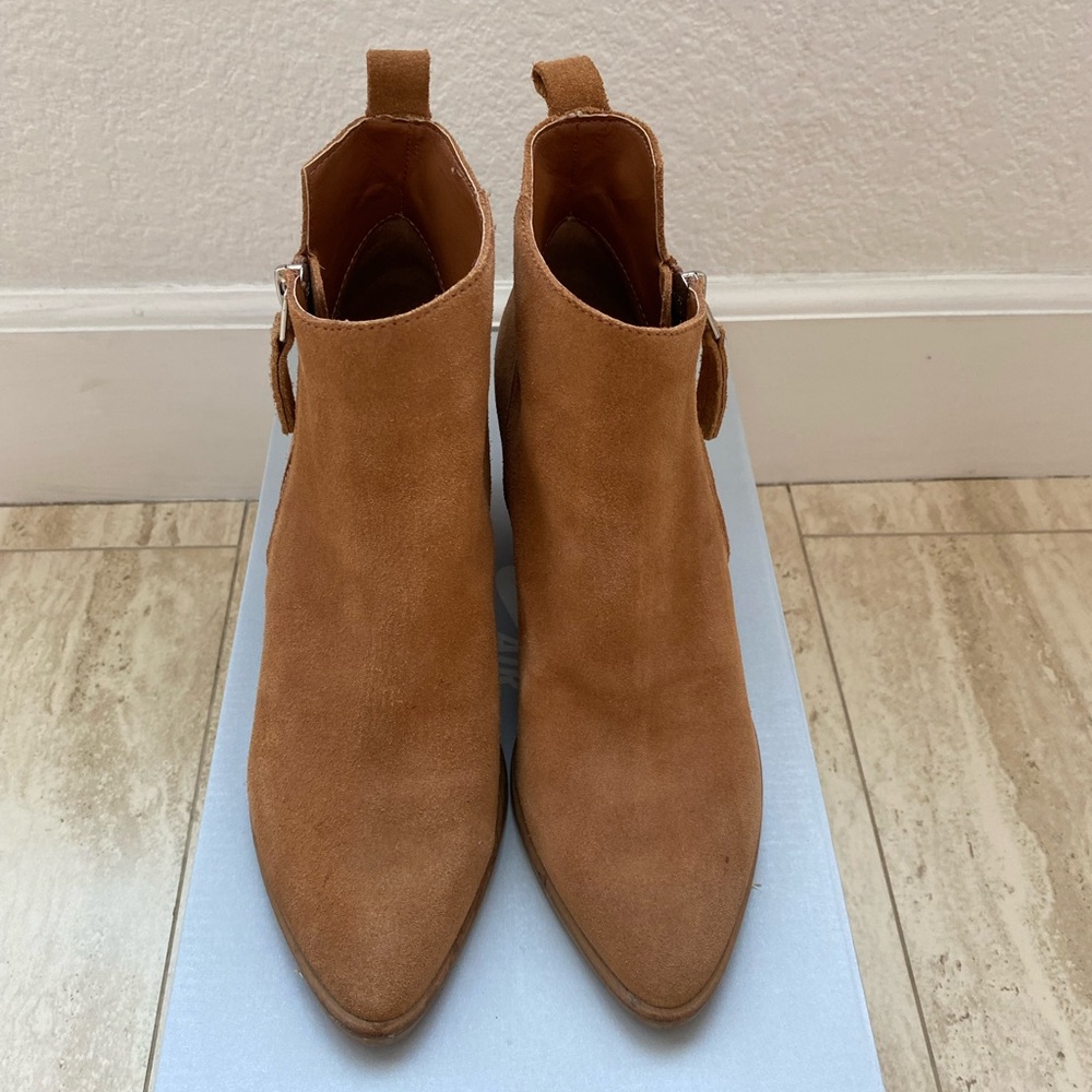 Dolce vita suede booties